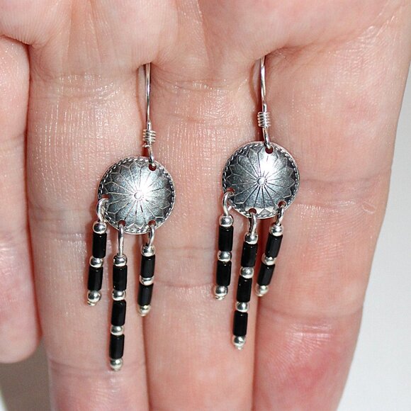 Sterling Silver Small Concho & Black Bead Earrings Southwestern - Picture 5 of 5